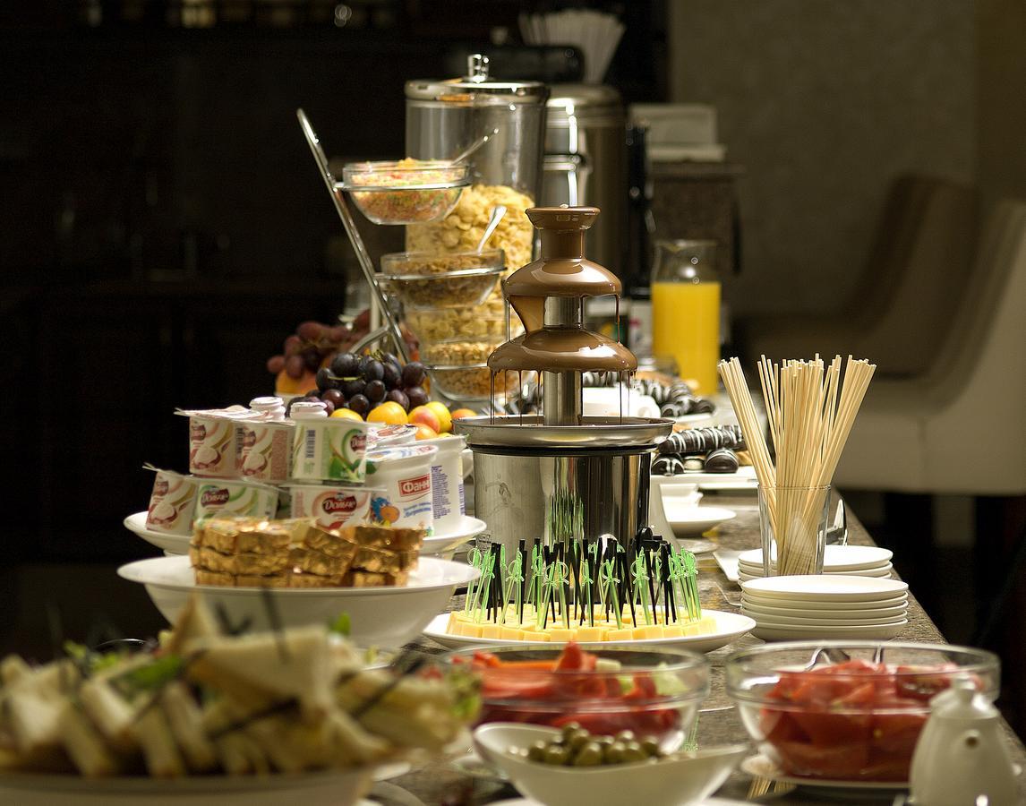 Grand Otrada & Hotel Odesa